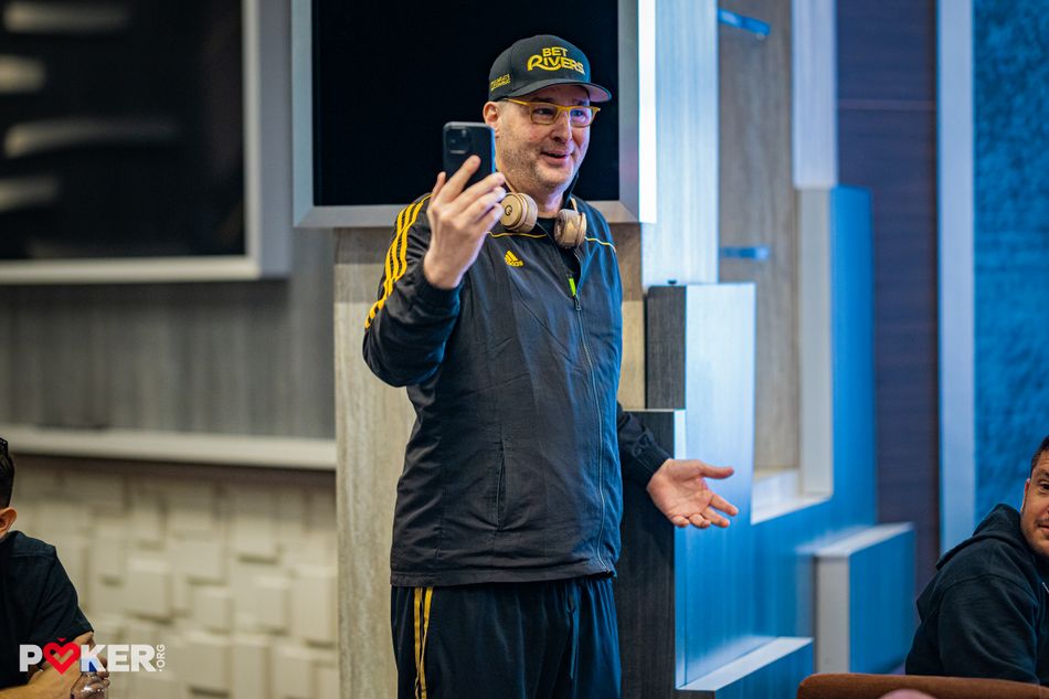 แนะนำของขวัญสุดพิเศษสำหรับแฟนโป๊กเกอร์ในช่วงเทศกาล