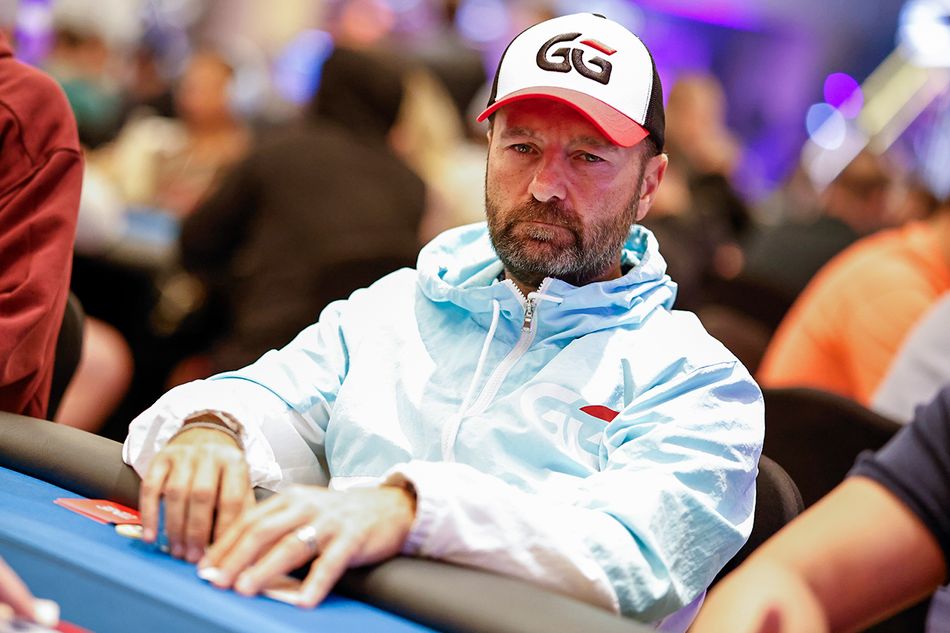 วันแรกสุดปั่น! Daniel Negreanu ลุย 6 รอบใน 5 ชั่วโมงที่ WSOP Paradise Super Main Event 2025