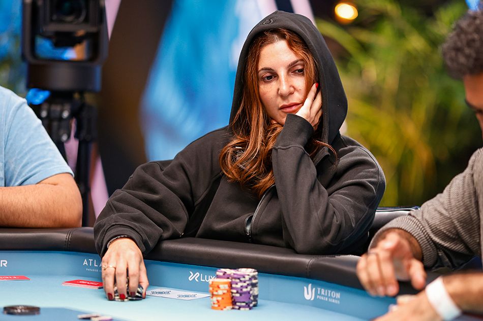 ‘ความบ้าคลั่ง’ – หม้อเงินก้อนใหญ่และดราม่าร้อนระอุในรอบสุดท้าย 8 คนของ WSOP Super Main Event