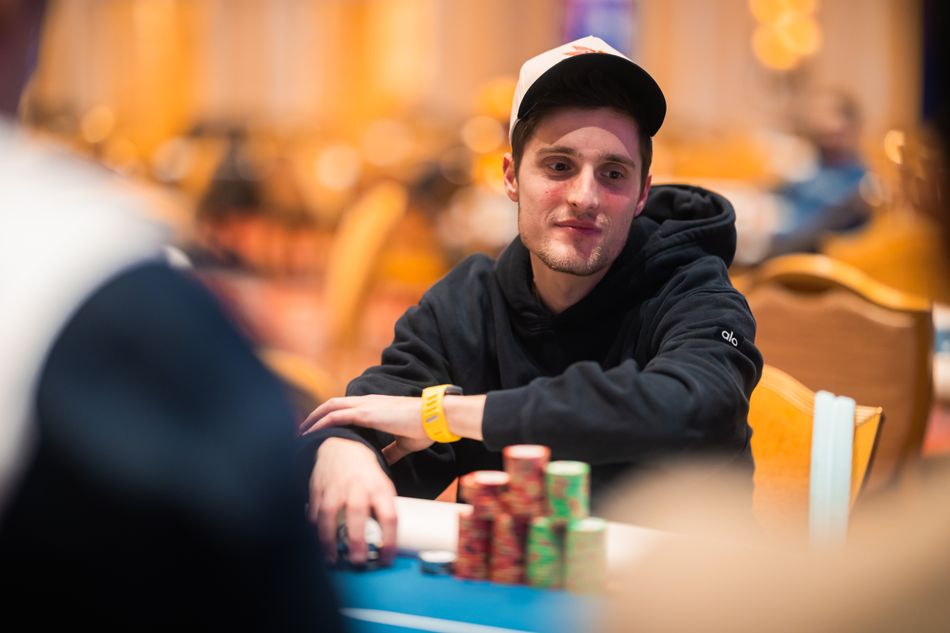 เจเรมี เบ็คเกอร์ (Jeremy Becker) นำโด่ง 16 คนสุดท้ายใน WPT World Championship