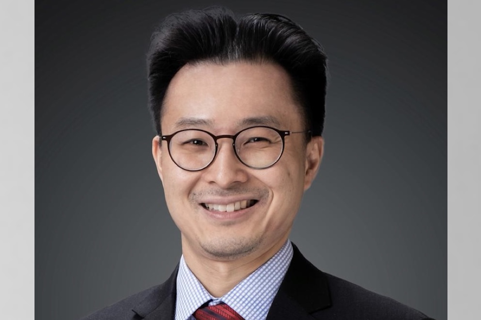ไบรอน ยิป (Byron Yip) ลาออกจากตำแหน่งรองประธานฝ่ายกลยุทธ์ของแซนด์ ไชน่า