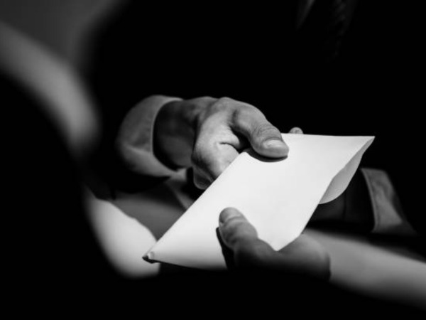 มาเก๊าเปิดโปงแผนรับสินบนของเชฟใหญ่ในคาสิโนรีสอร์ท