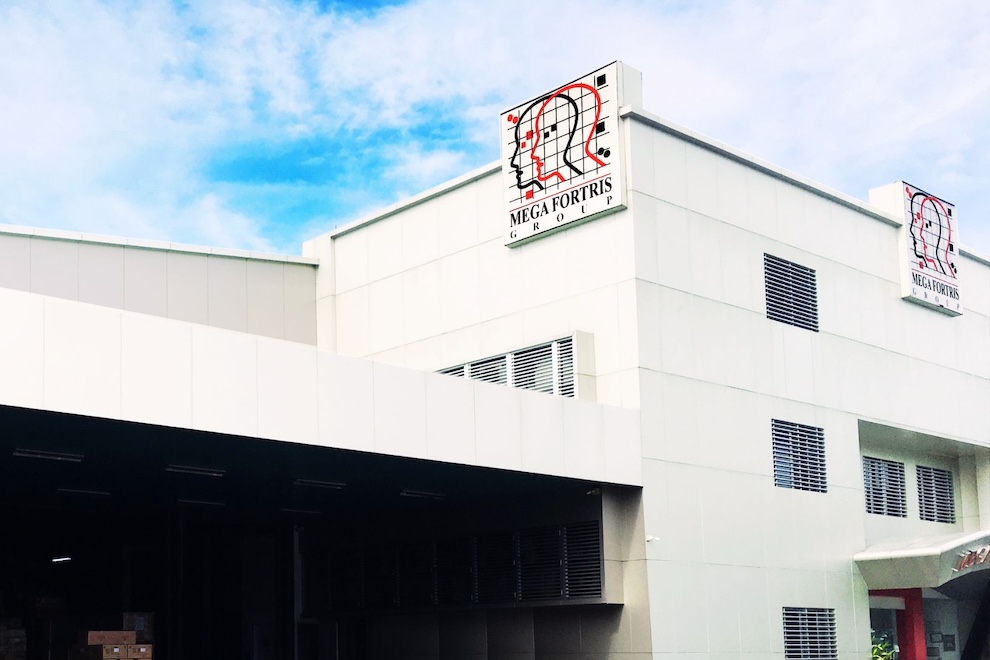 Mega Fortris ยกเลิกแผนธุรกิจผลิตไพ่ในมาเก๊า