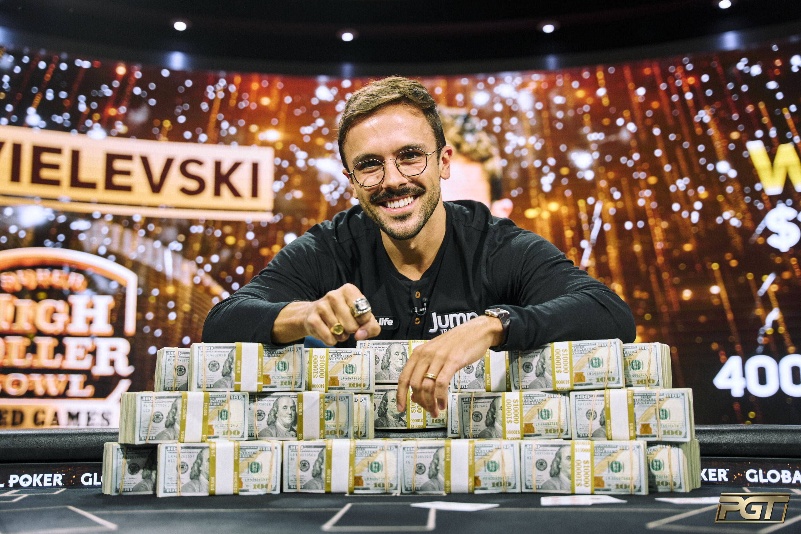 ยูริ ดซีวิเยเลฟสกี (Yuri Dzivielevski) คว้าชัยชนะในรายการ $100k Super High Roller Bowl Mixed Games