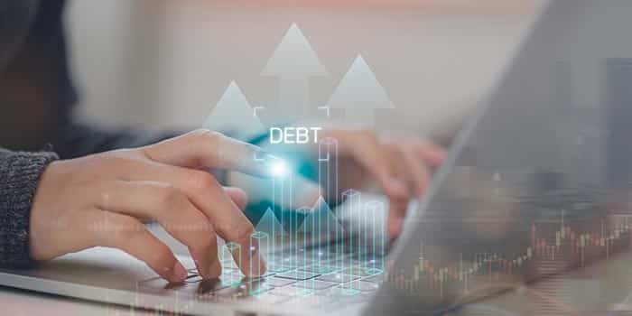 อดีตทนายความเมืองฮิวสตันถูกจับกุมตามหมายจับหนี้การพนันจากรัฐเนวาด้า