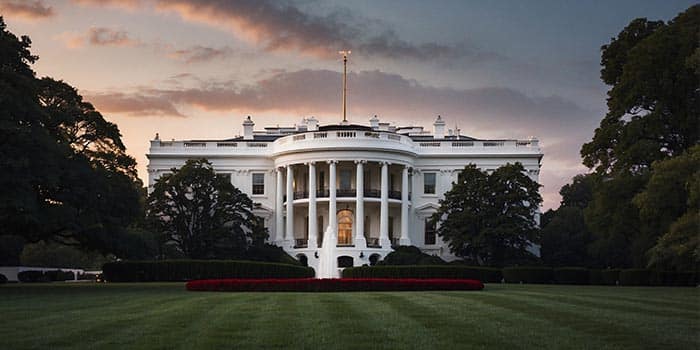 ดาน่า ไวท์ (Dana White) อัปเดตใหญ่ เตรียมจัด UFC ที่ทำเนียบขาว